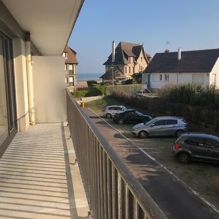 La Digue 45 Rue Des Lais De * Бенервиль-сюр-Мер